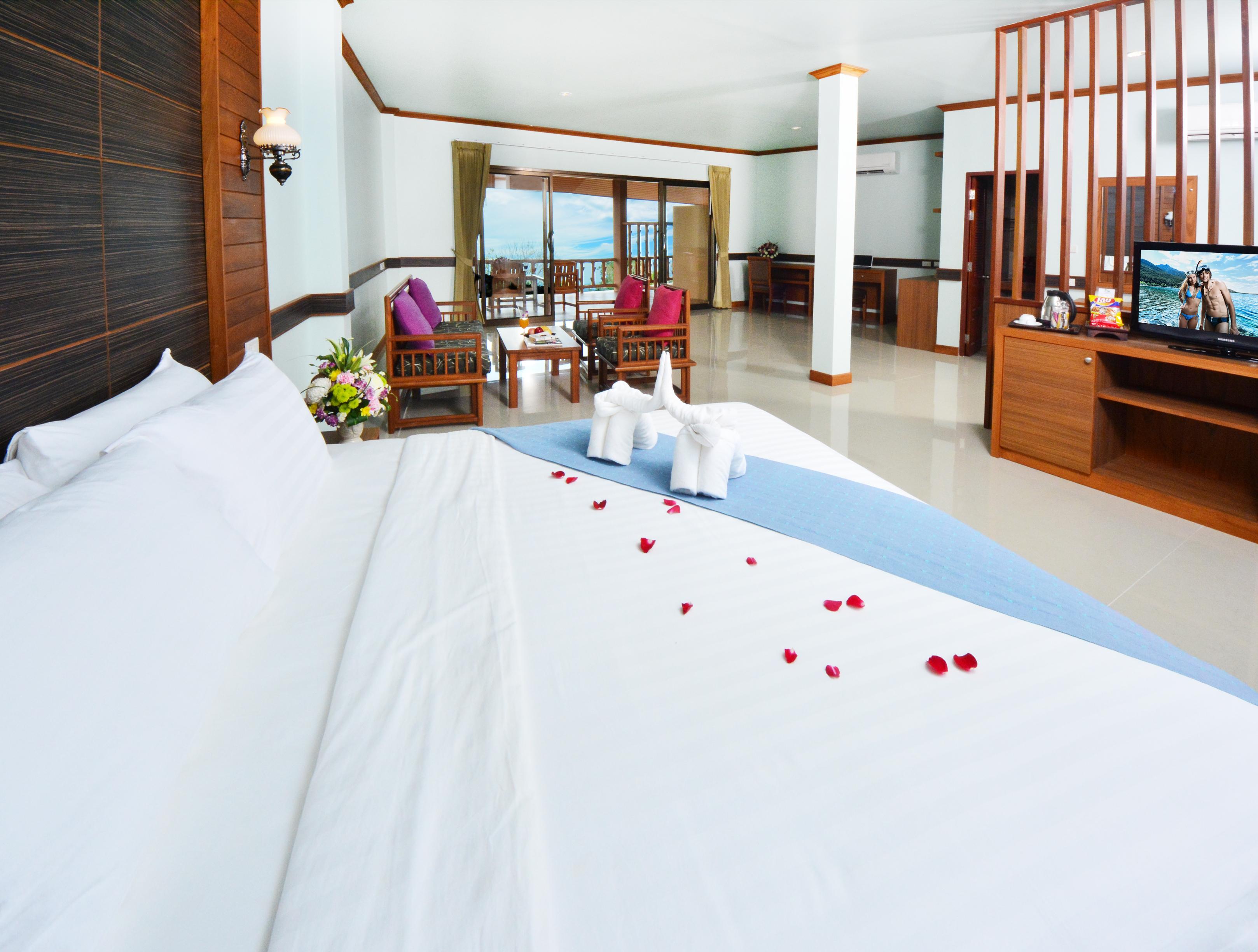 Haad Yao Bayview Resort & Spa - Sha Plus Certified Exteriör bild